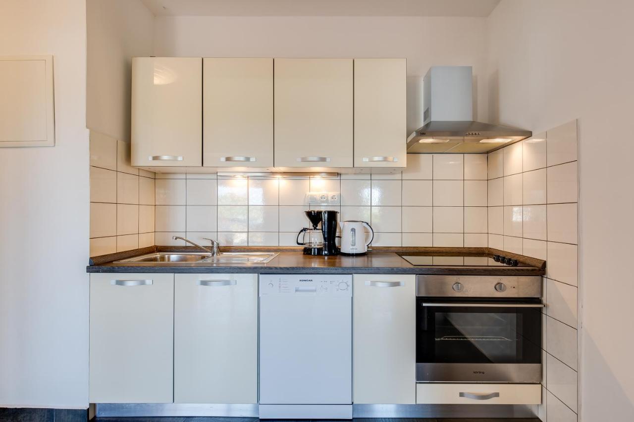 Juric Apartments-Rab Palit Экстерьер фото